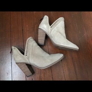 Vince Camuto Fileana Split Shaft Bootie